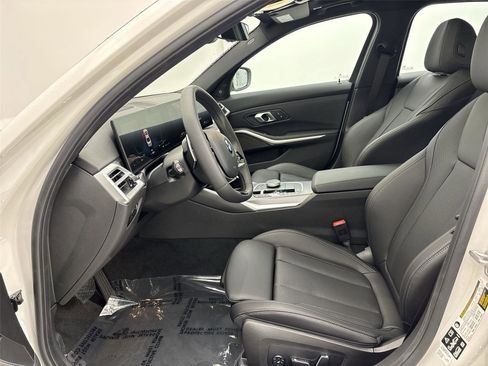 New 2026 BMW 330i xDrive Sedan w/ Premium Package image 25