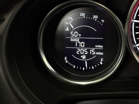 Used 2016 MAZDA MX-5 Miata Grand Touring image 27