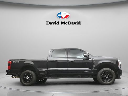 Used 2024 Ford F250 Lariat w/ Lariat Ultimate Package AWD/4WD image 36