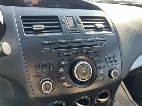 Used 2012 MAZDA MAZDA3 i Grand Touring image 17