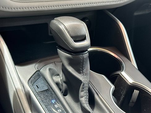 Certified 2024 Toyota Highlander XLE FWD image 26
