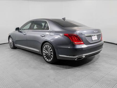 Used 2017 Genesis G90 3.3T Premium image 4