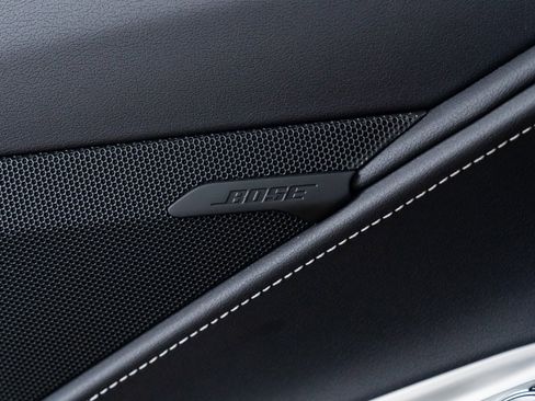 Used 2025 Chevrolet Corvette Z06 image 12