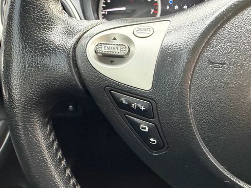 Used 2019 Nissan Sentra SV image 16