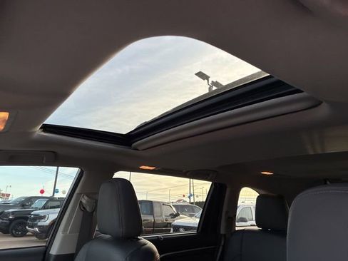 Used 2016 Toyota Highlander Limited image 51