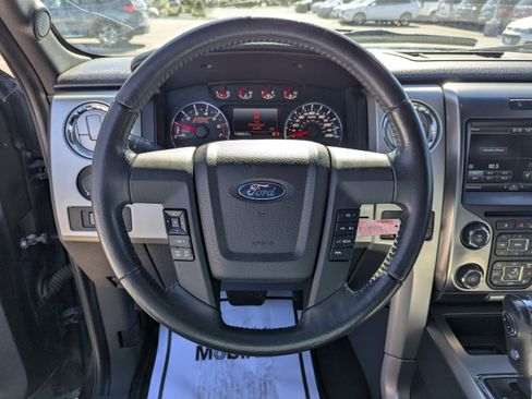 Used 2014 Ford F150 FX4 w/ Equipment Group 402A Luxury AWD/4WD image 15