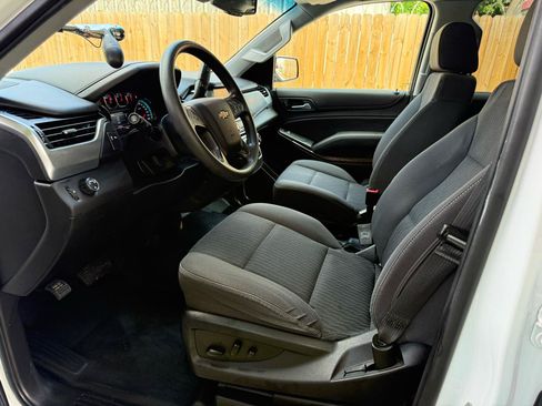 Used 2019 Chevrolet Tahoe 2WD image 23