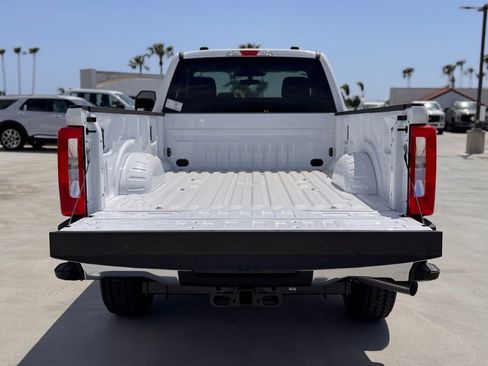 Used 2025 Ford F350 XLT w/ FX4 Off-Road Package AWD/4WD image 13