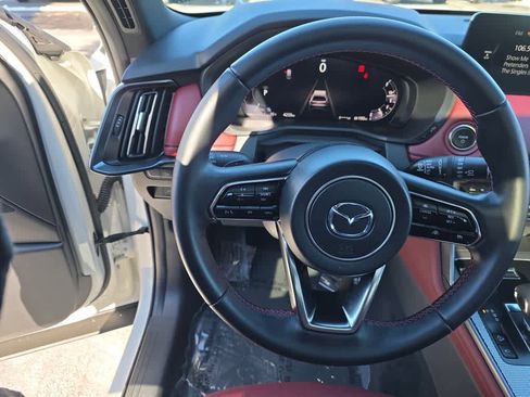 Used 2025 MAZDA CX-70 Plug-In Hybrid w/ Premium Plus image 14