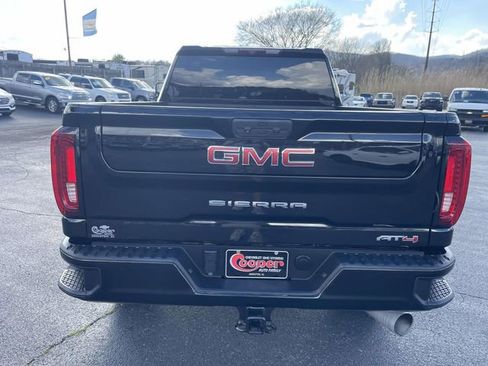 Used 2021 GMC Sierra 2500 AT4 w/ Gooseneck/5TH Wheel Package image 3