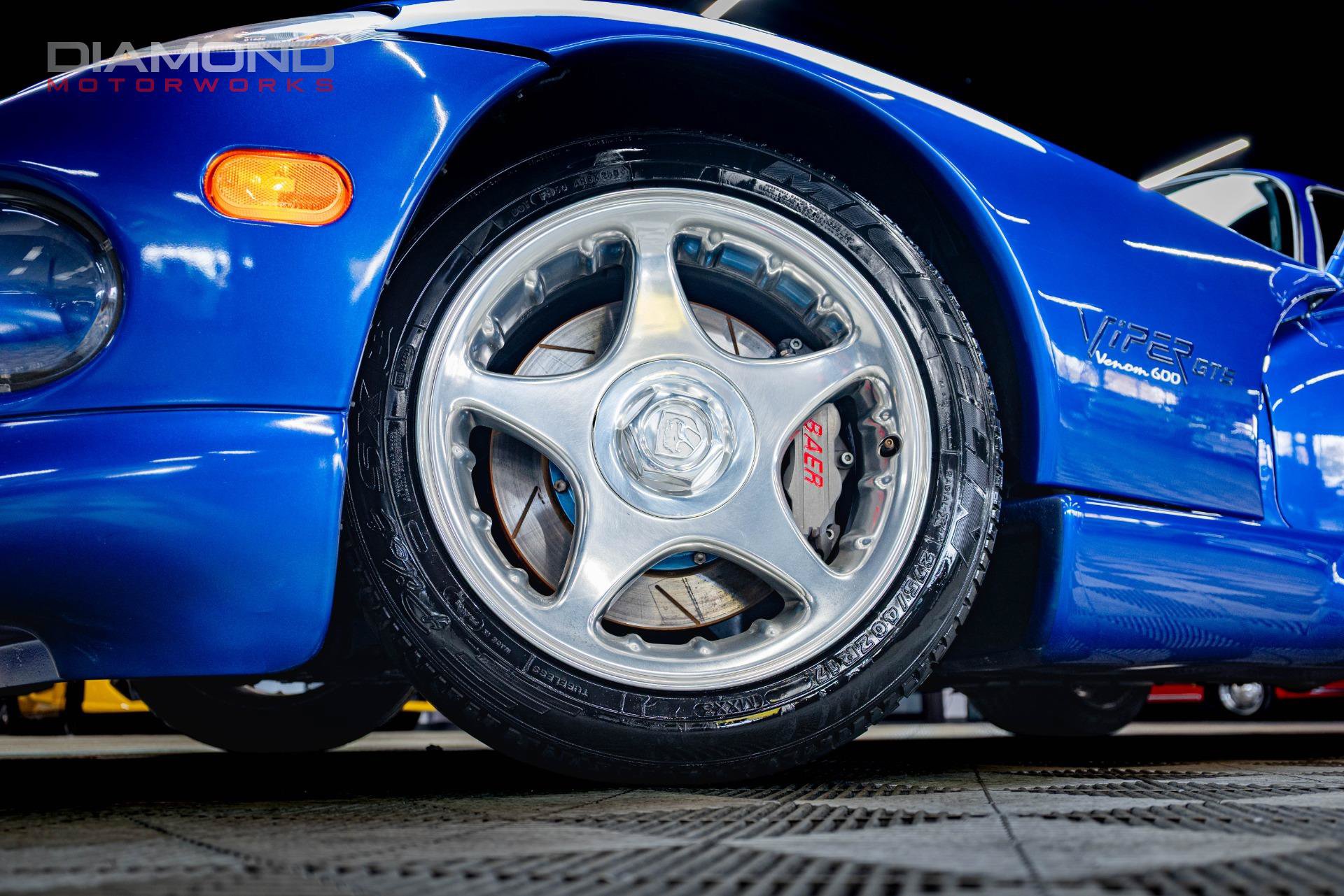 Used 1996 Dodge Viper GTS RWD image 14
