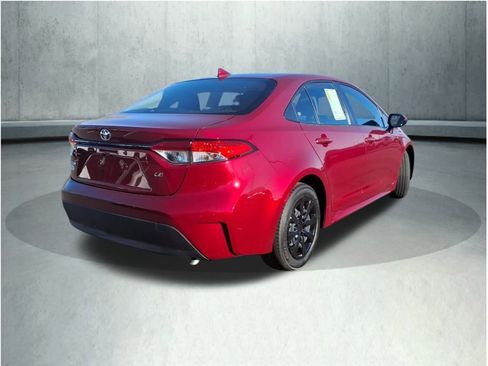 Certified 2023 Toyota Corolla LE image 22