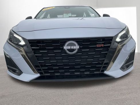 Certified 2024 Nissan Altima 2.5 SR image 35