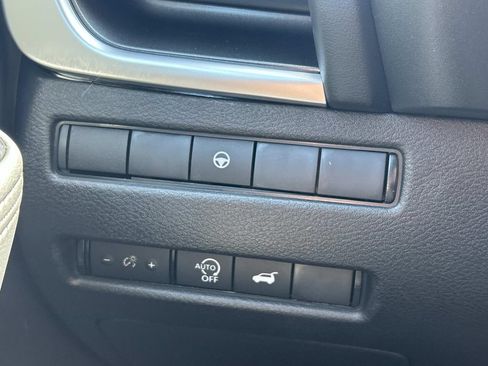 New 2026 Nissan Rogue SV FWD image 25