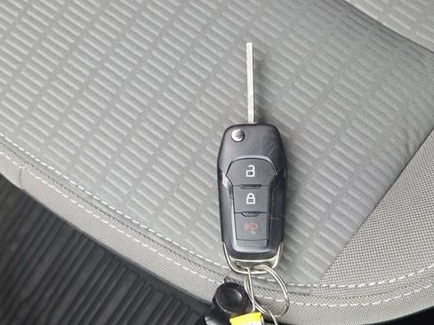 Used 2022 Ford Escape S FWD image 34