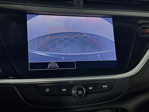 Used 2020 Buick Encore GX Essence FWD image 13