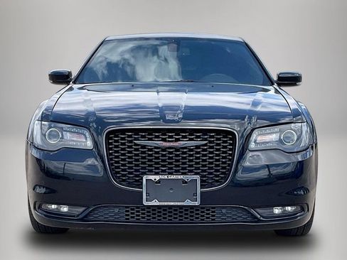 Used 2021 Chrysler 300 S RWD image 3