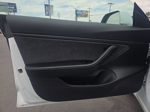 Used 2020 Tesla Model 3 Long Range AWD/4WD image 13