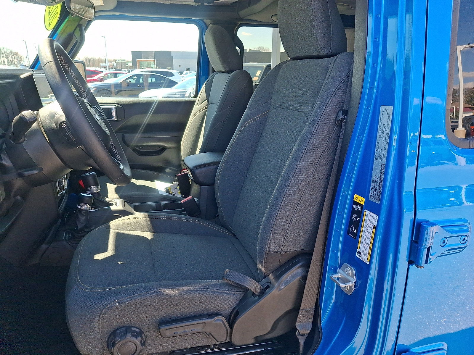 Used 2025 Jeep Wrangler Unlimited Sport AWD/4WD image 12