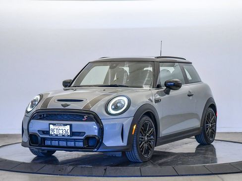 Certified 2023 MINI Cooper S image 1