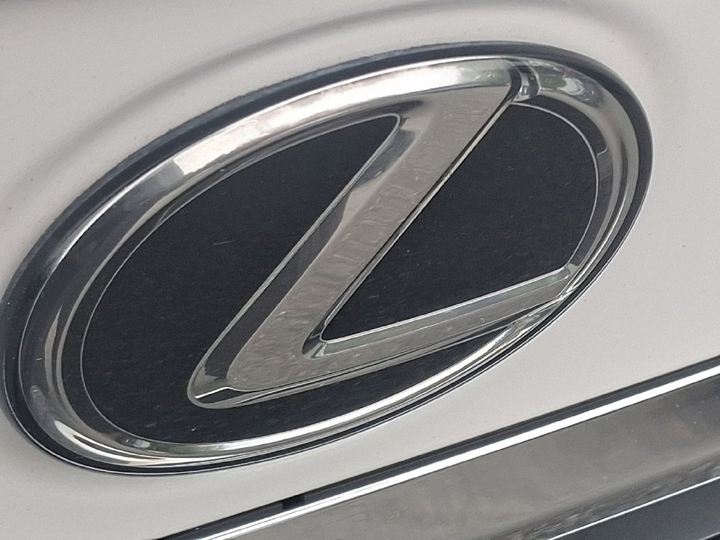 Certified 2025 Lexus ES 350 w/ Premium Package FWD image 29