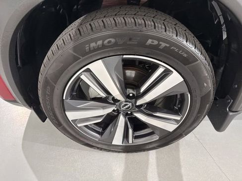 Used 2023 Nissan Rogue Platinum w/ Platinum Premium Package AWD/4WD image 5