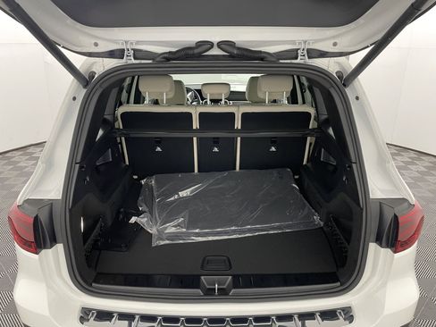 New 2026 Mercedes-Benz GLB 250 image 19