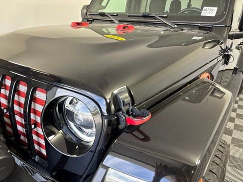 Used 2022 Jeep Gladiator Sport AWD/4WD image 33