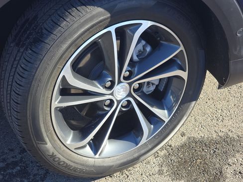 Used 2023 Buick Encore GX Essence w/ Advanced Technology Package image 11