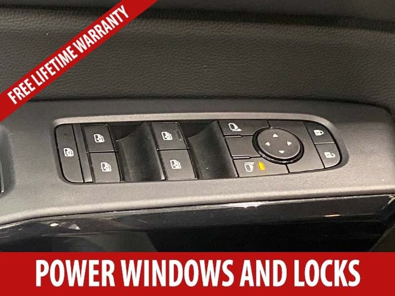 Used 2026 Nissan Pathfinder S AWD/4WD image 8
