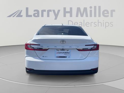 Used 2026 Toyota Camry LE FWD image 4
