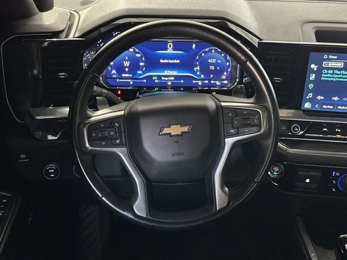 Used 2023 Chevrolet Silverado 1500 LTZ RWD image 17