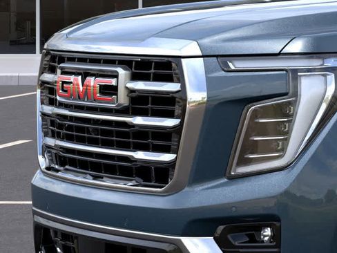 New 2026 GMC Yukon Elevation w/ Elevation Premium Package RWD image 13