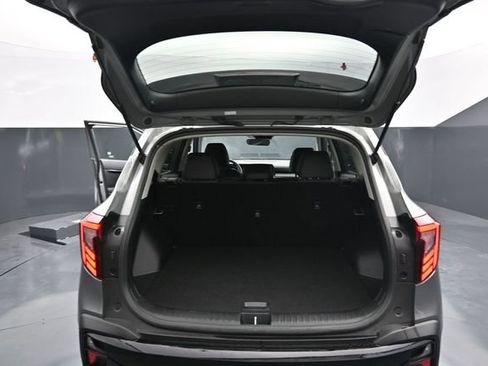 Used 2025 Kia Seltos S FWD image 36