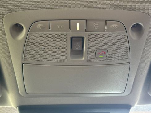 Used 2023 Nissan Armada SL AWD/4WD image 25