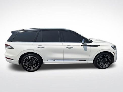 Used 2022 Lincoln Aviator Black Label w/ Dynamic Handling Package AWD/4WD image 8