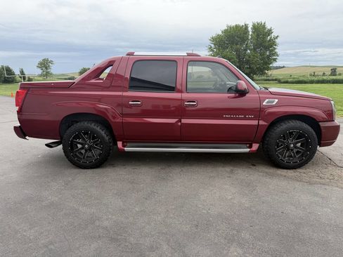 Used 2004 Cadillac Escalade EXT AWD/4WD image 9