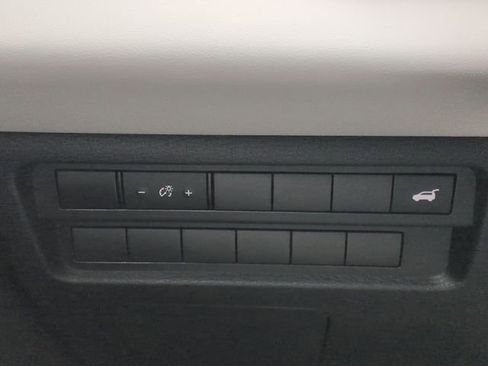 Used 2023 Mitsubishi Outlander SEL image 20