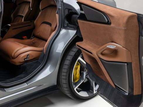 Certified 2023 Ferrari Purosangue image 44