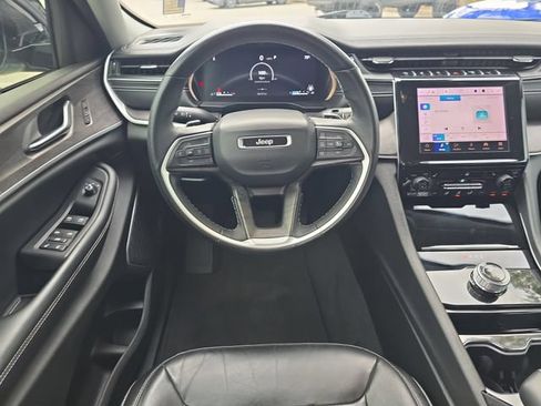 Used 2022 Jeep Grand Cherokee Limited RWD image 14
