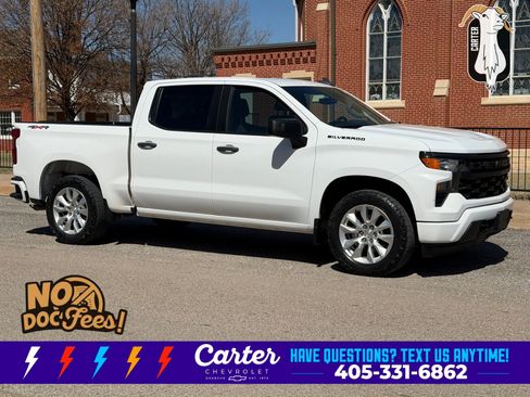 Used 2023 Chevrolet Silverado 1500 Custom w/ LPO, Dark Essentials Package AWD/4WD image 1