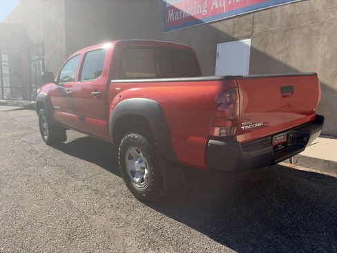 Used 2014 Toyota Tacoma 4x4 Double Cab w/ Convenience Package image 5
