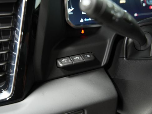 New 2026 GMC Sierra 2500 Denali Ultimate AWD/4WD image 34