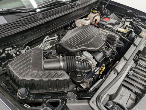 Used 2023 GMC Acadia Denali w/ Black Diamond Edition image 30