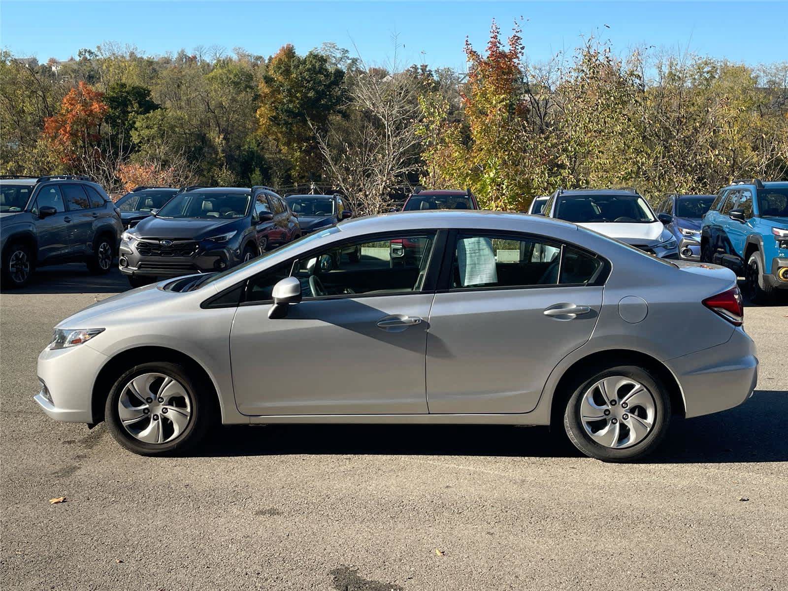 Used 2013 Honda Civic LX image 2