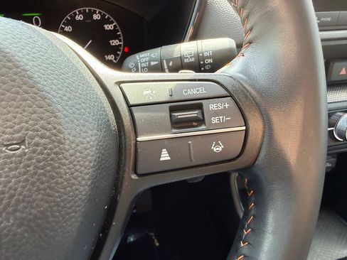 Used 2025 Honda CR-V Sport image 14