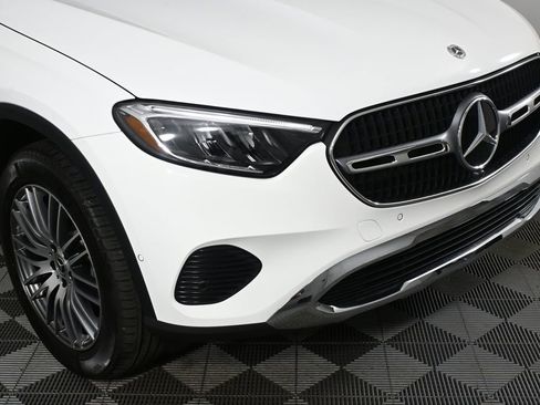Used 2026 Mercedes-Benz GLC 300 image 34