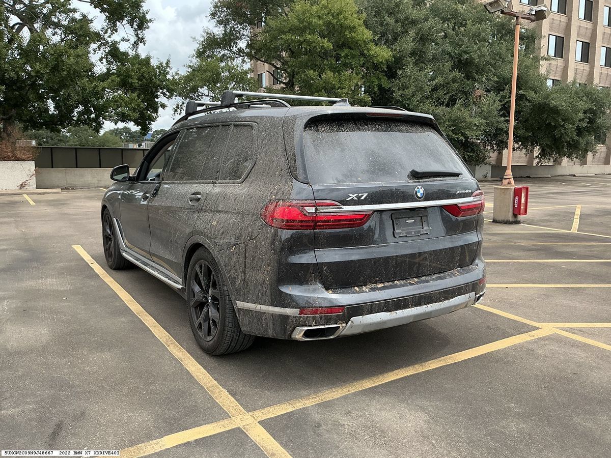Used 2022 BMW X7 xDrive40i AWD/4WD image 5