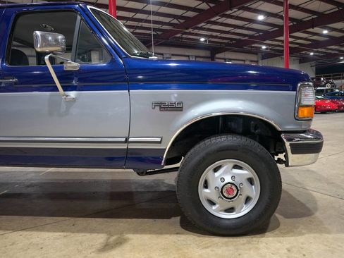 Used 1994 Ford F250 XLT image 11