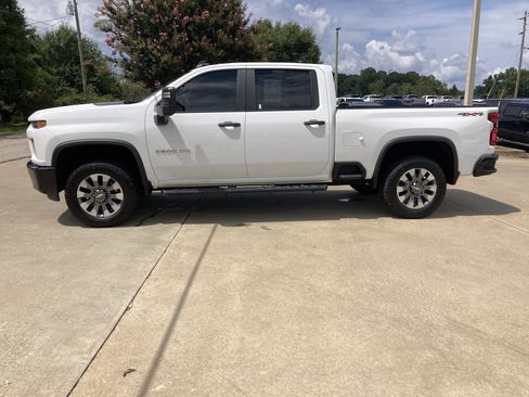 Used 2023 Chevrolet Silverado 2500 Custom w/ Gooseneck/5TH Wheel Package AWD/4WD image 9